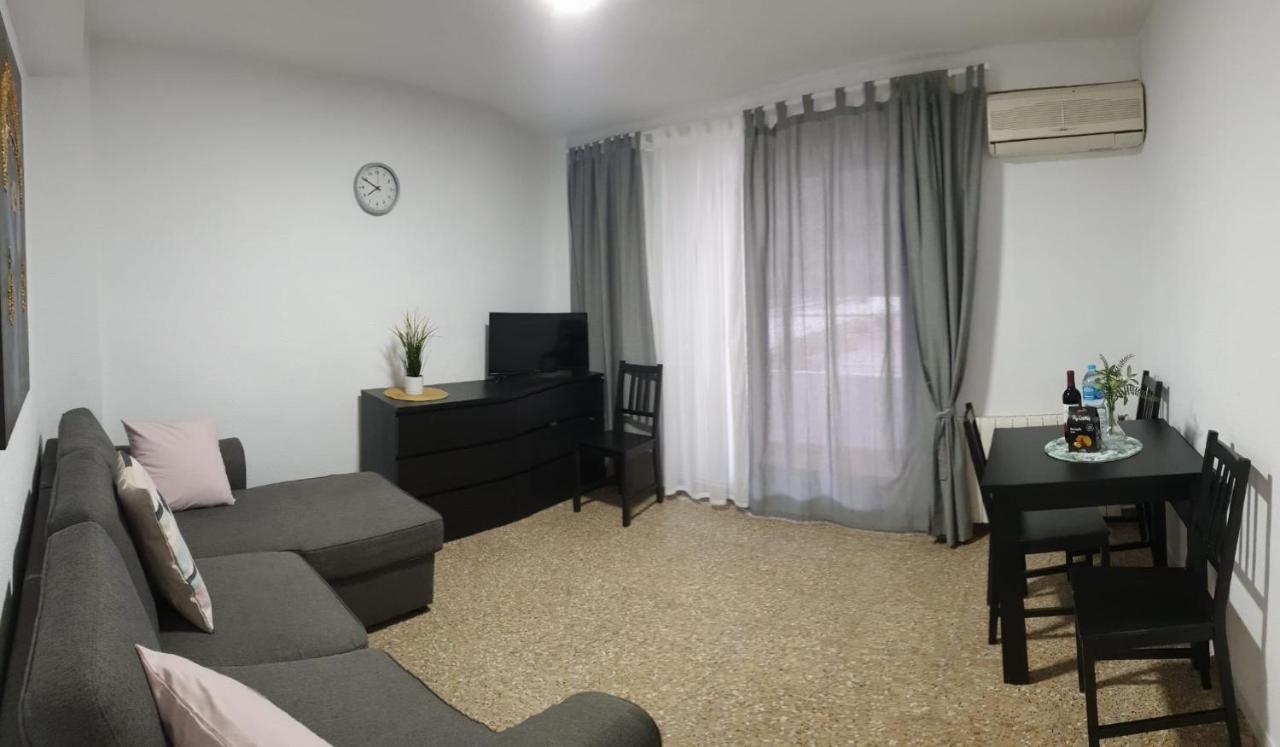 ולנסיה Apartment For 6 People. מראה חיצוני תמונה